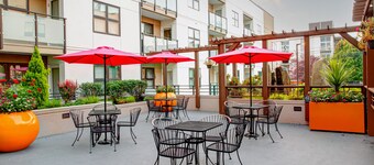 Hampton Inn & Suites Seattle-Downtown