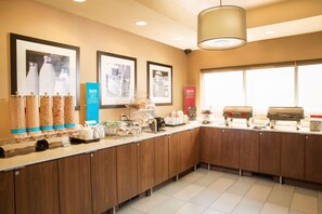 Desayuno buffet incluido todos los días 