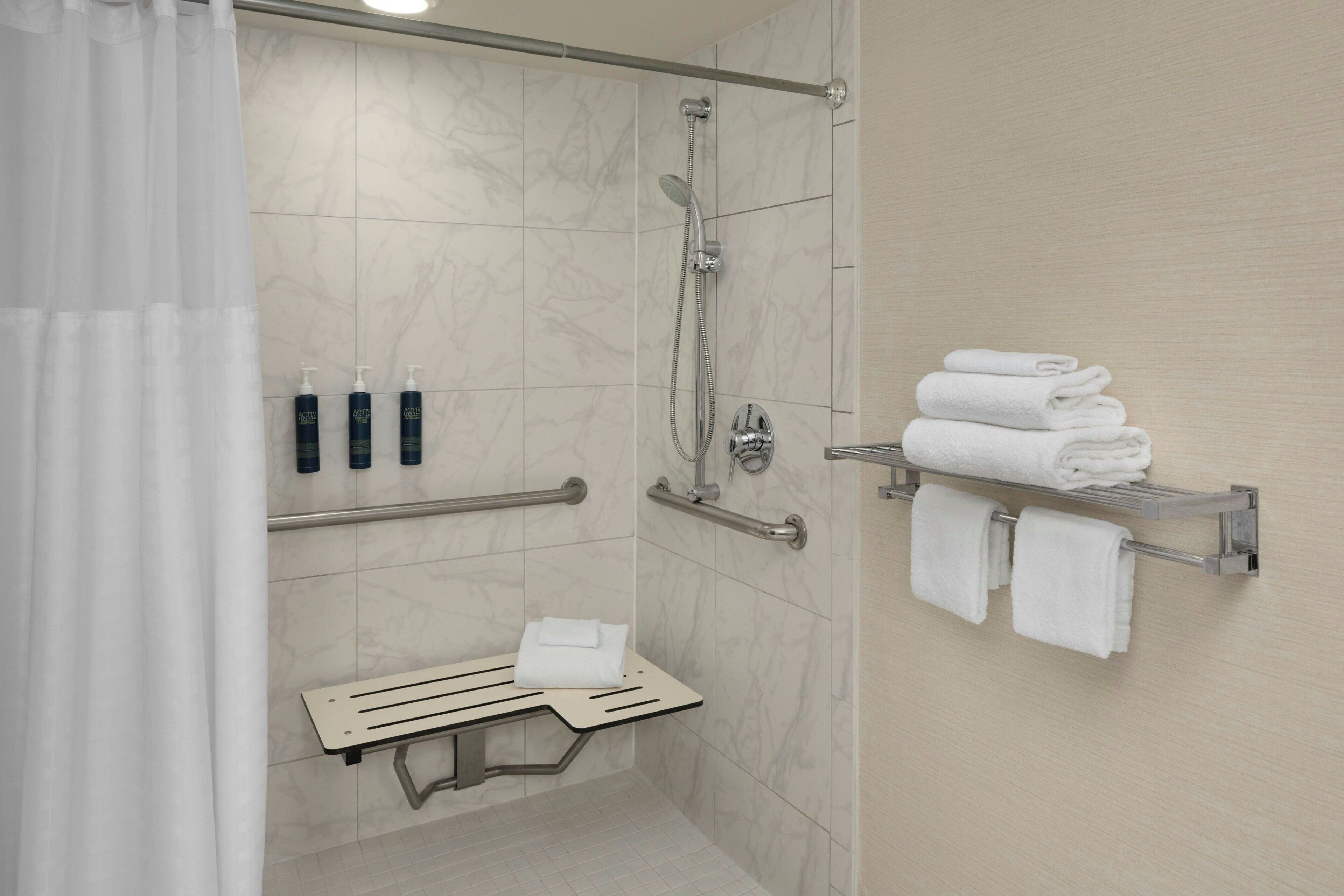 room, 1 king bed | bathroom | free toiletries, hair dryer, towels, soap