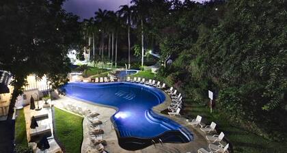 Hotel y Restaurante Villa Bejar Tequesquitengo