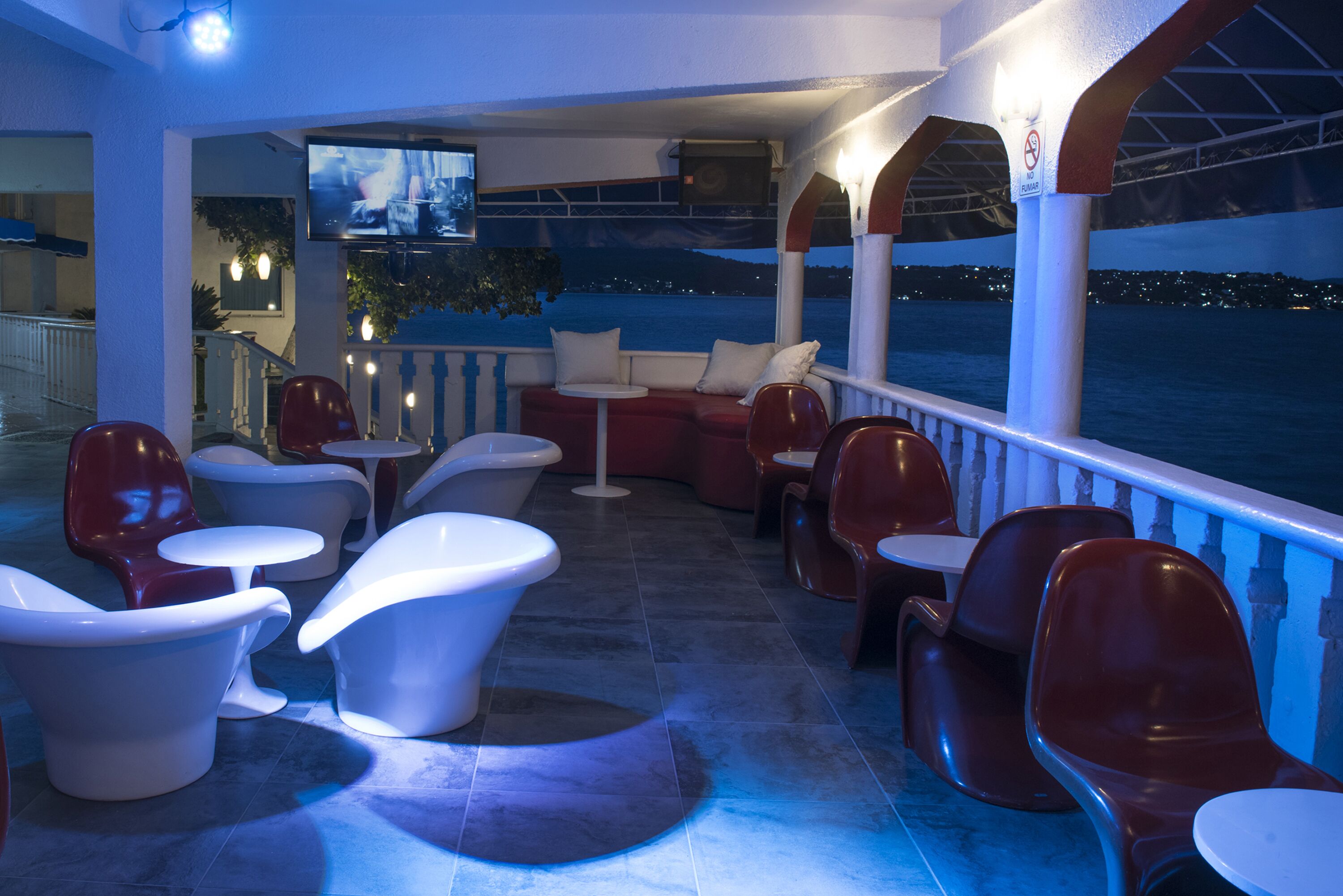 Bar (en la propiedad)