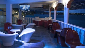 Bar (en la propiedad)