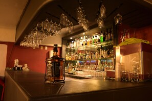Bar (in der Unterkunft)