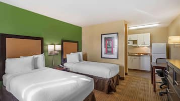 Studio, 2 yhden hengen sänkyä, tupakointi kielletty | Yksilöllisesti sisustettu, yksilöllisesti kalustettu, työpöytä