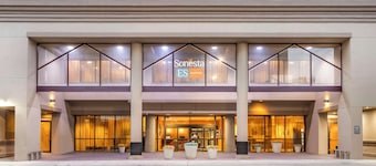 Sonesta ES Suites San Antonio Downtown Alamo Plaza