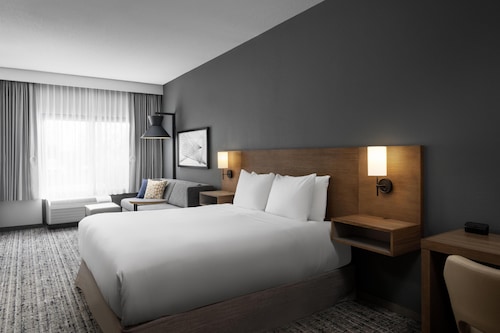 Hyatt Place San Antonio - Riverwalk