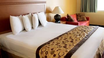 Escritorio, wifi gratis, ropa de cama