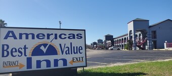 Americas Best Value Inn AT&T Center