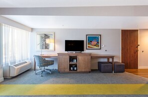 1 bedroom, premium bedding, desk, blackout curtains