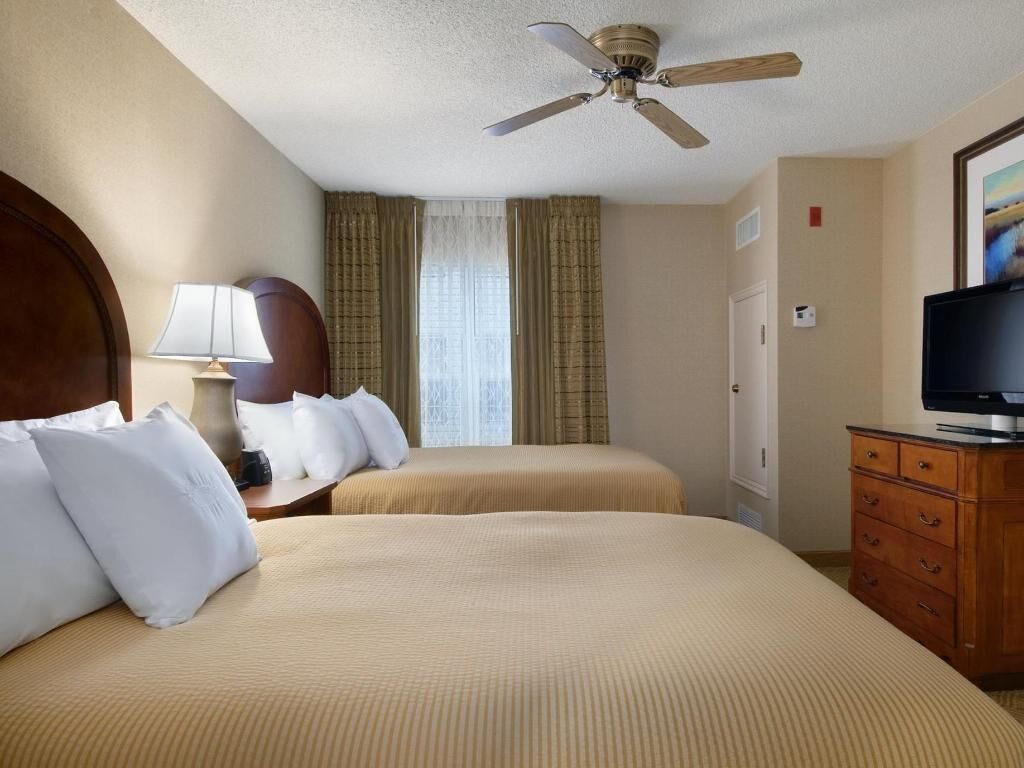 1 bedroom, desk, iron/ironing board, free wired internet