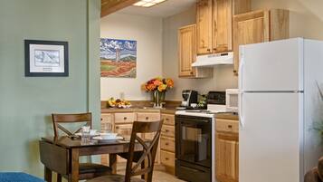 Microwave, coffee/tea maker