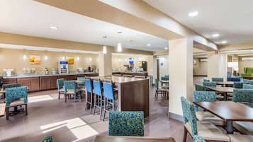 Café da manhã continental grátis todos os dias