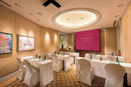 Conrad Centennial Singapore - Image 34
