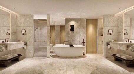 Conrad Centennial Singapore - Image 28