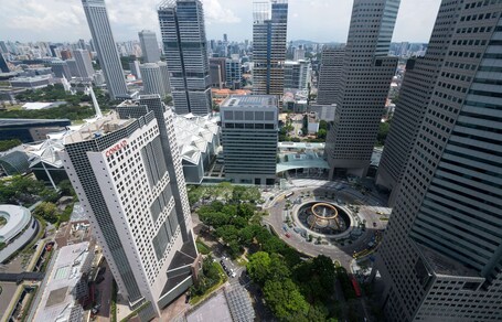 Conrad Centennial Singapore - Image 12