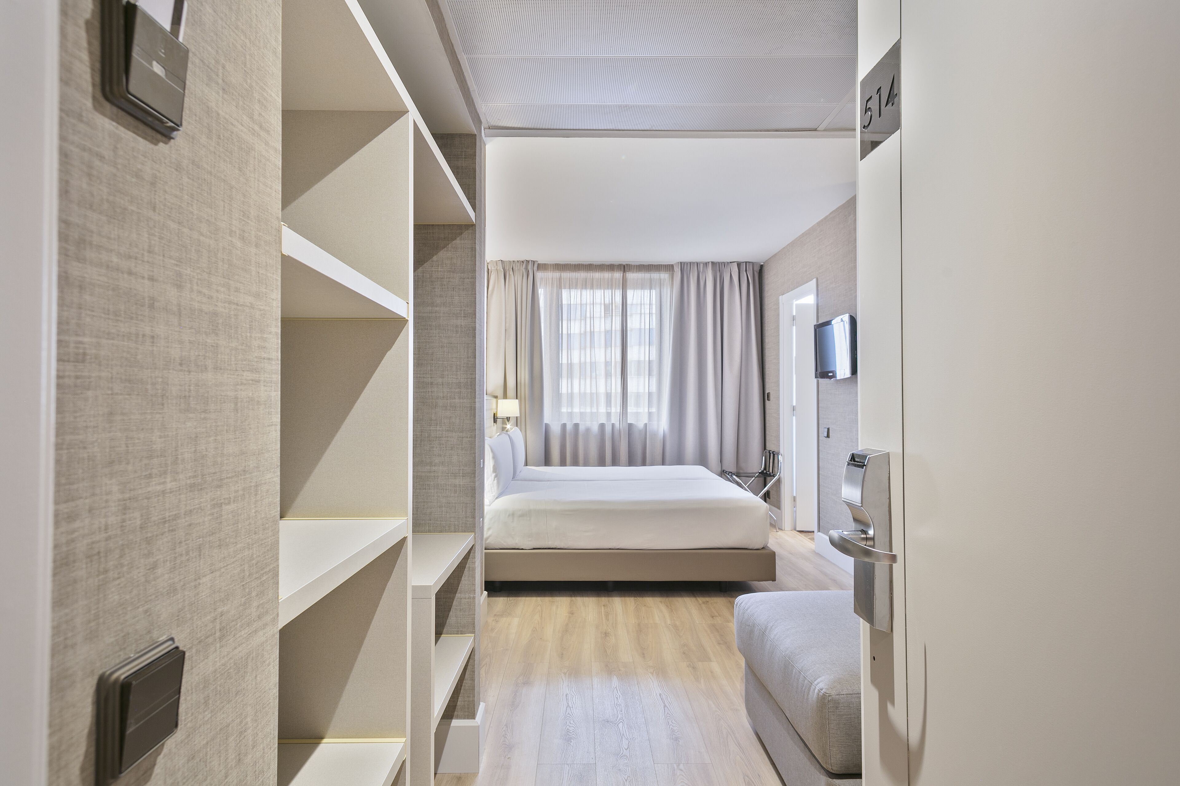 superior triple room | minibar, in-room safe, blackout curtains, free wifi