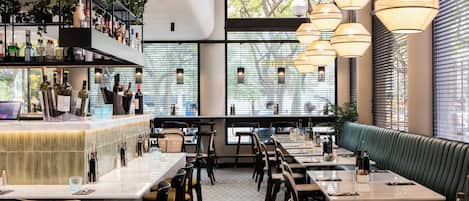 Spécialités Cuisine méditerranéenne, restauration en plein air