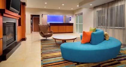 Fairfield Inn & Suites Fort Worth University Drive