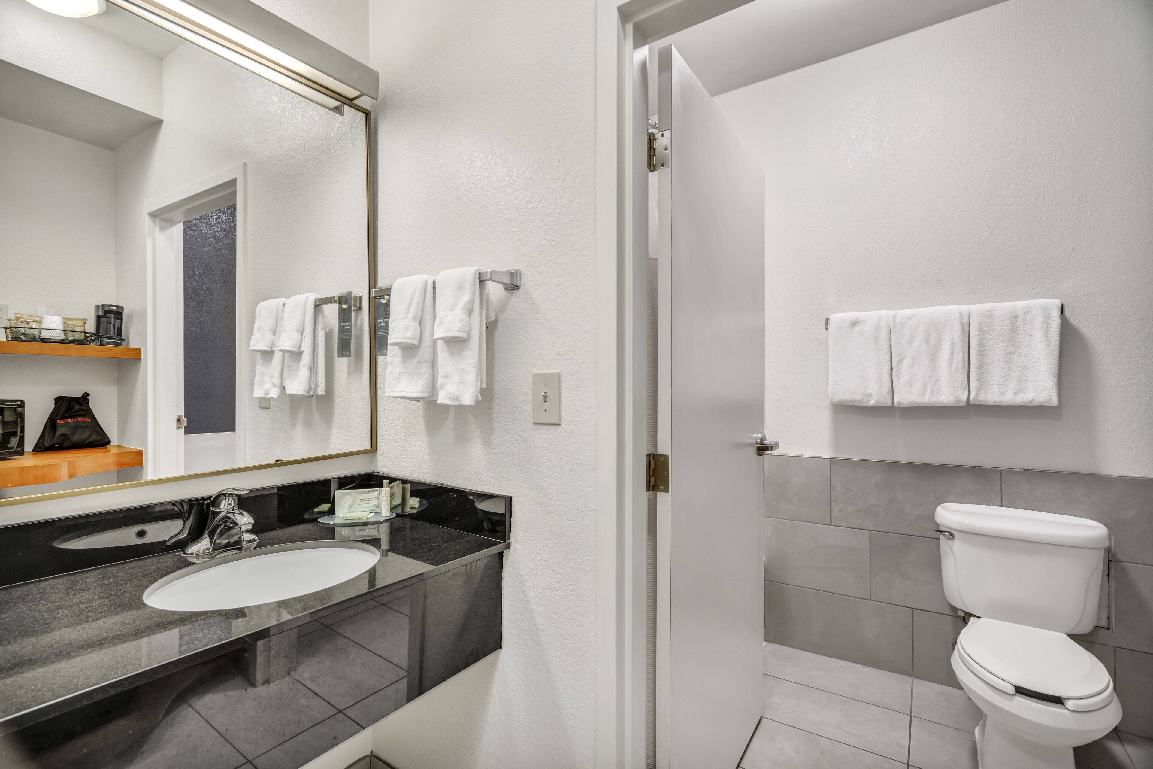 combined shower/bathtub, free toiletries, hair dryer, towels