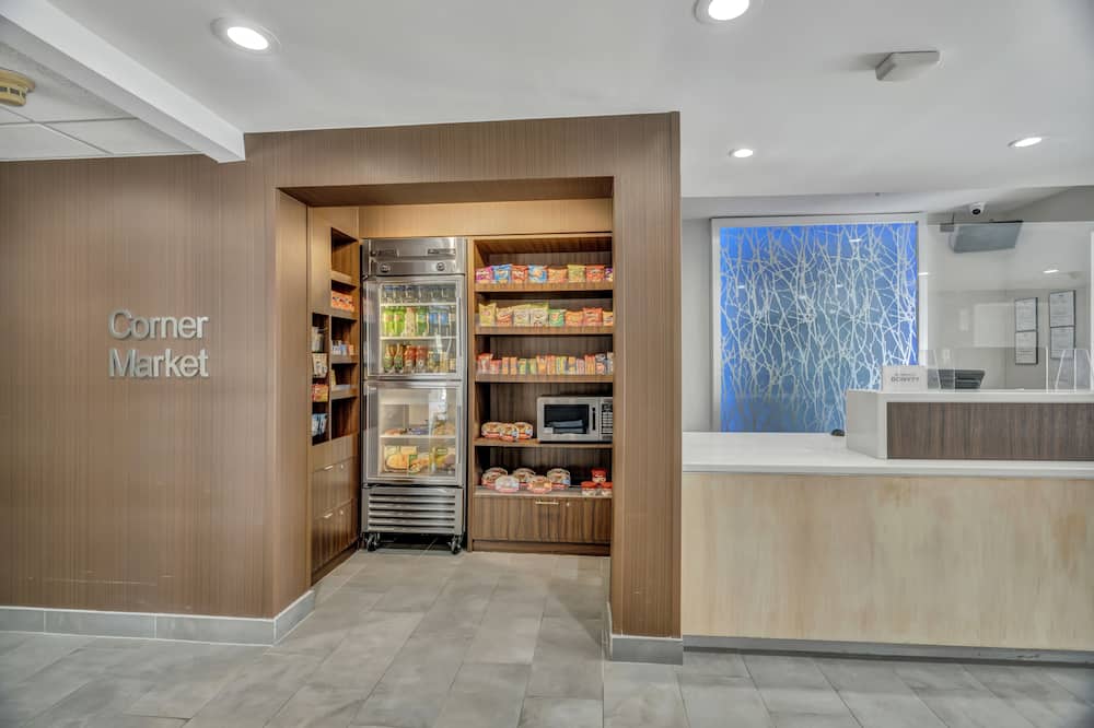 Fairfield Inn & Suites Fort Worth/Fossil Creek
