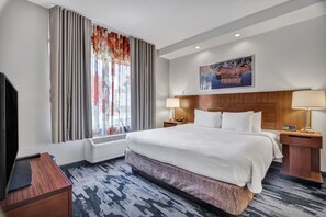 Hypo-allergenic bedding, desk, laptop workspace, iron/ironing board - Fairfield Inn & Suites Fort Worth/Fossil Creek (Fort Worth)