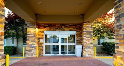 Comfort Inn South Tulsa - Woodland Hills