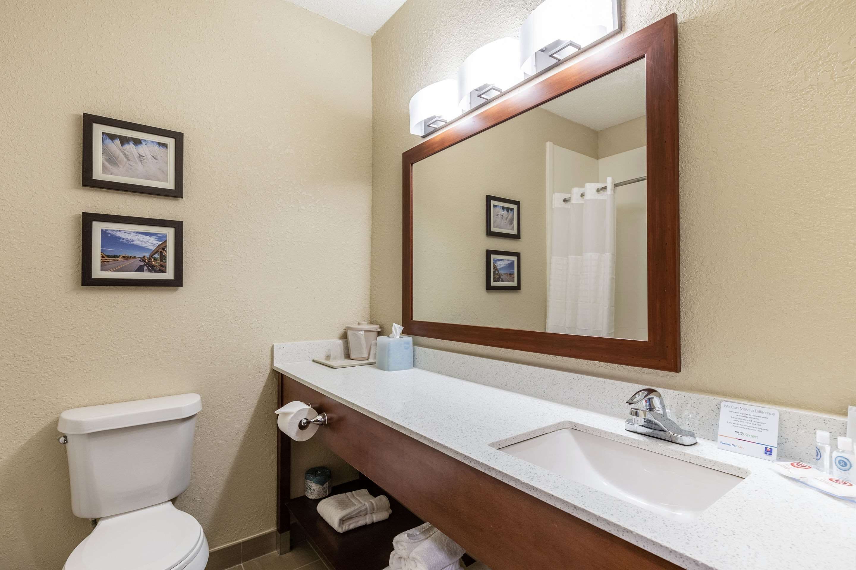 Photo - Comfort Inn South Tulsa - Woodland Hills