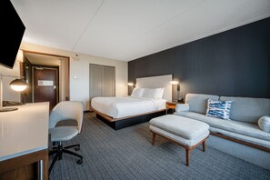 Literie de qualité, lit avec matelas à plateau-coussin, bureau