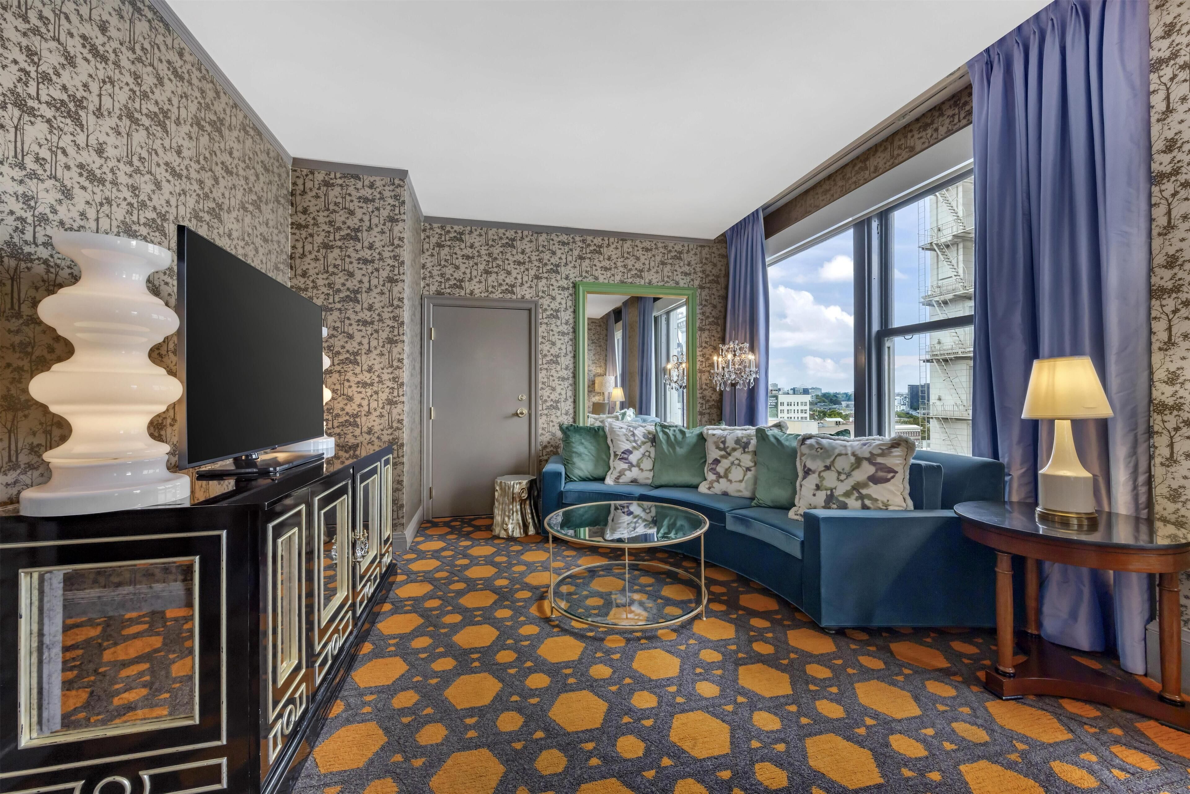 Egyptian cotton sheets, premium bedding, pillowtop beds, in-room safe