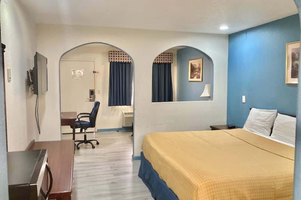 Americas Best Value Inn & Suites Houston Brookhollow NW