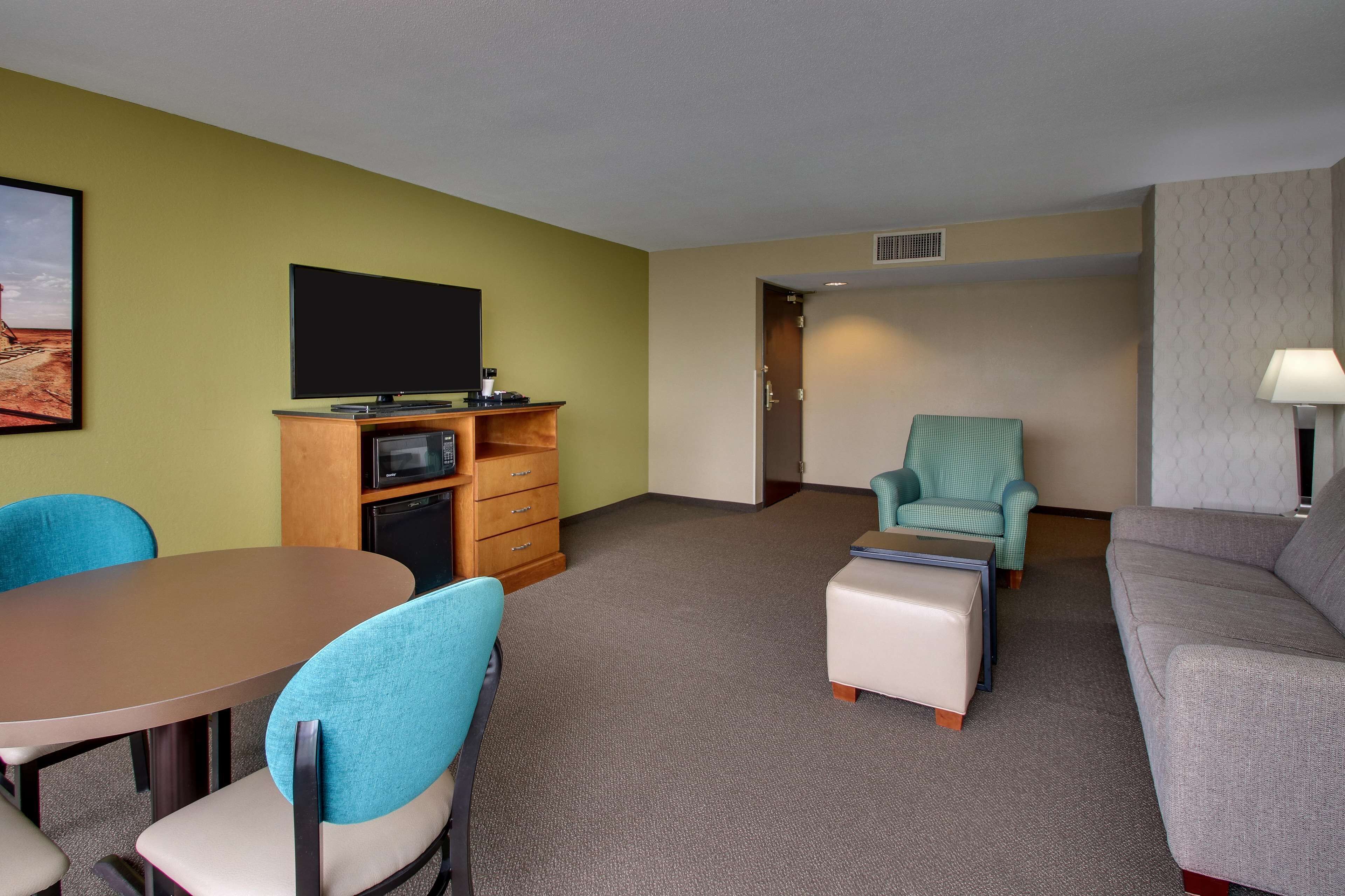 Photo - Drury Inn & Suites Houston Galleria