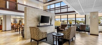 Sonesta Essential Houston Hobby Airport