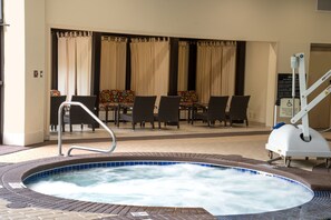 Indoor spa tub