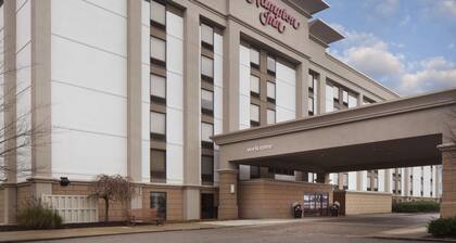 Hampton Inn Charleston-Southridge