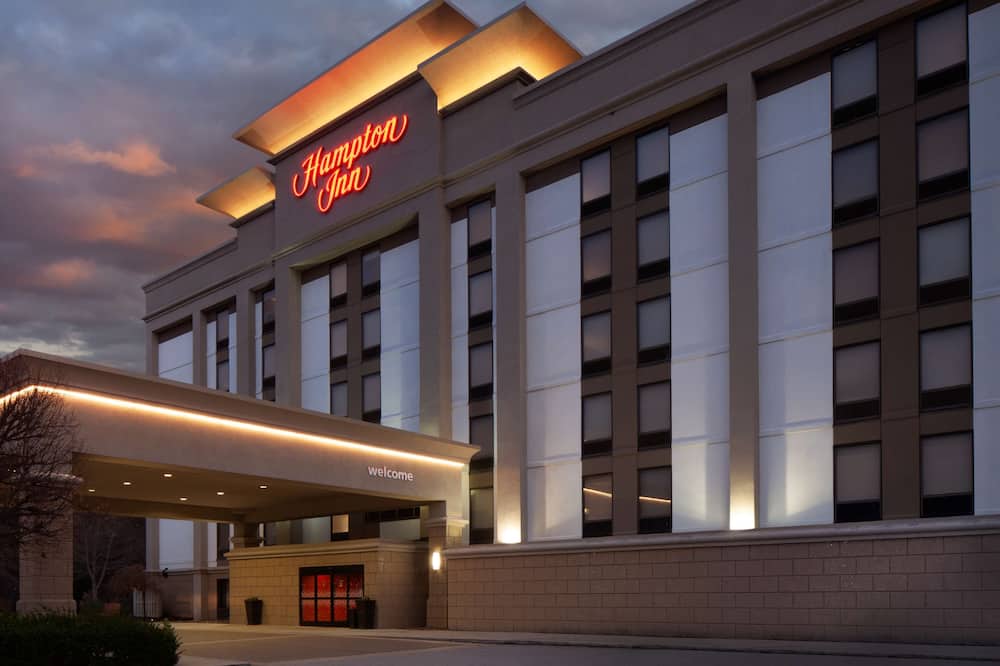 luxury hotels in Charleston, West Virginia