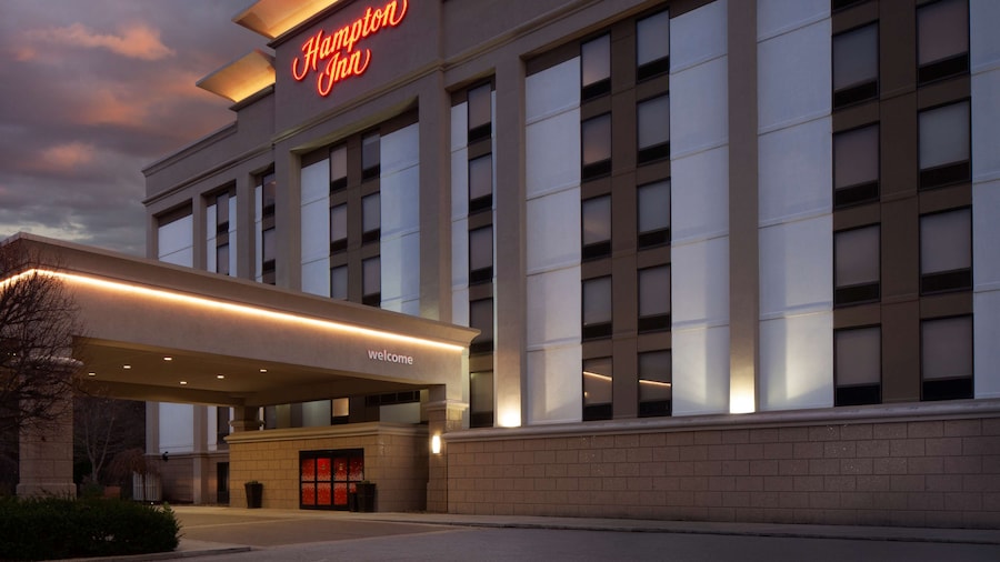 Hampton Inn Charleston-Southridge