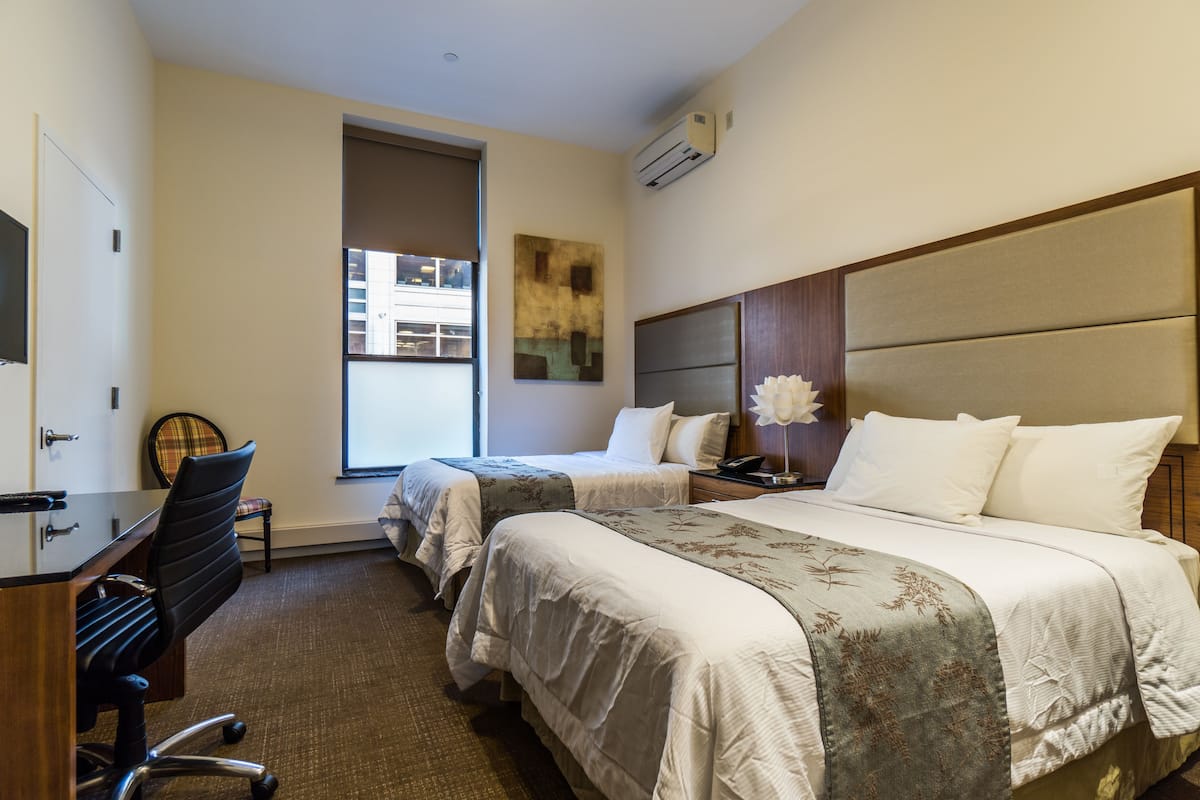 WiFi, bed sheets, wheelchair access