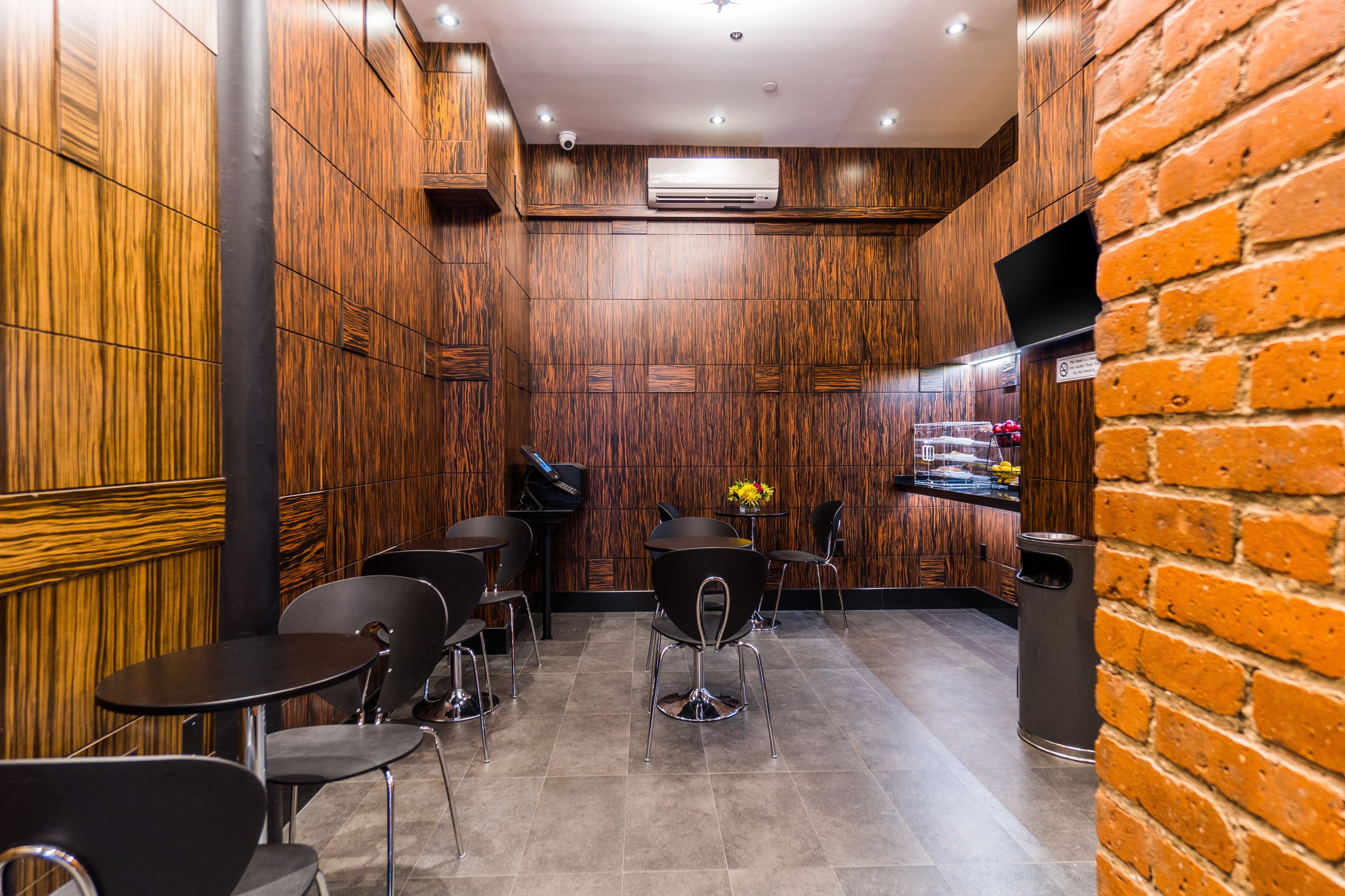 Foto - Americana Inn