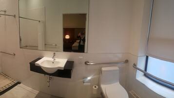 Standard Room, 2 Double Beds, Private Bathroom | Bathroom