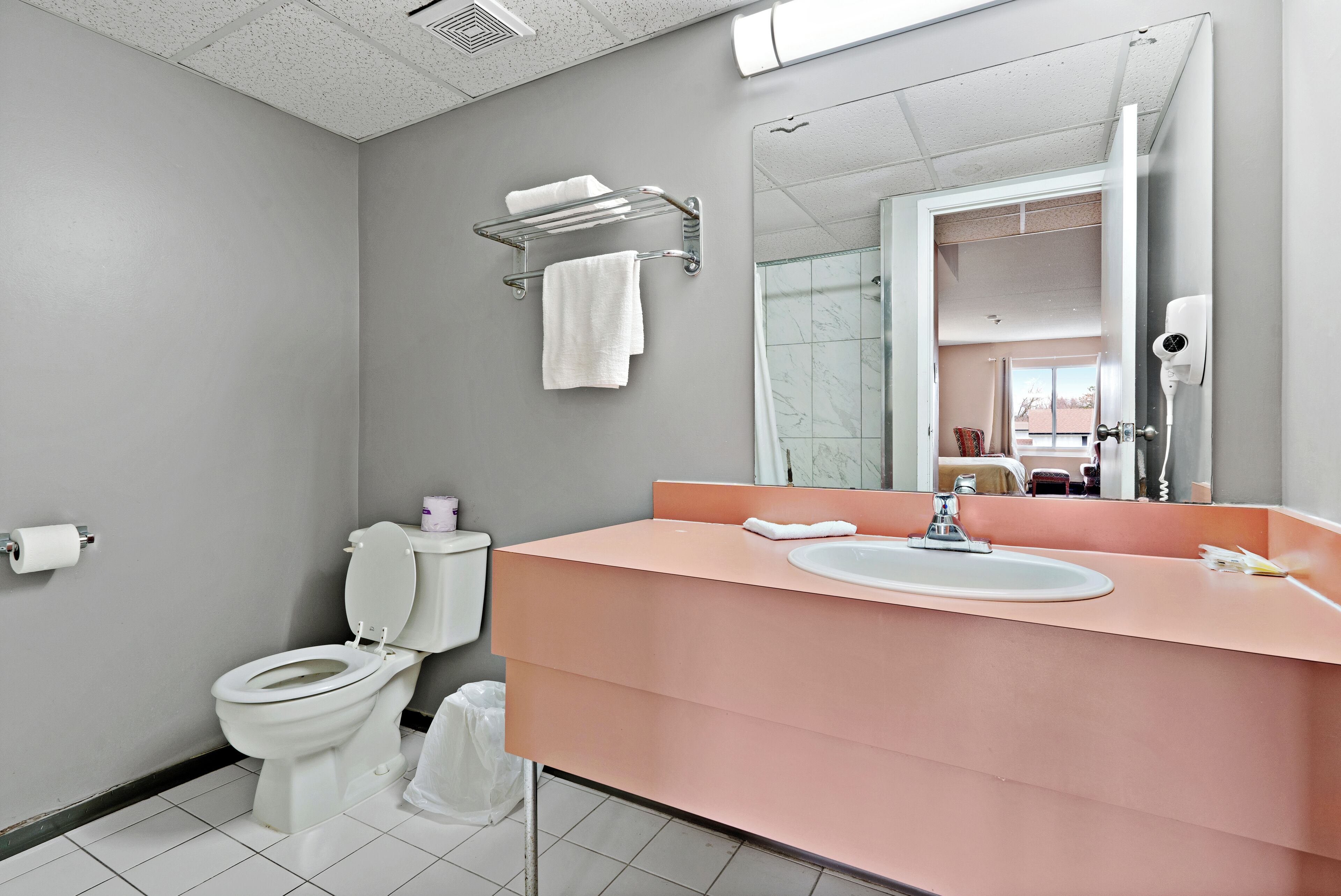 Foto - Niagara Lodge & Suites