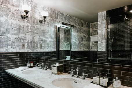 Soho Grand Hotel - Image 30