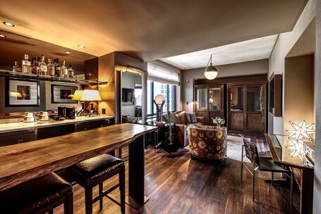 Soho Grand Hotel - Image 29