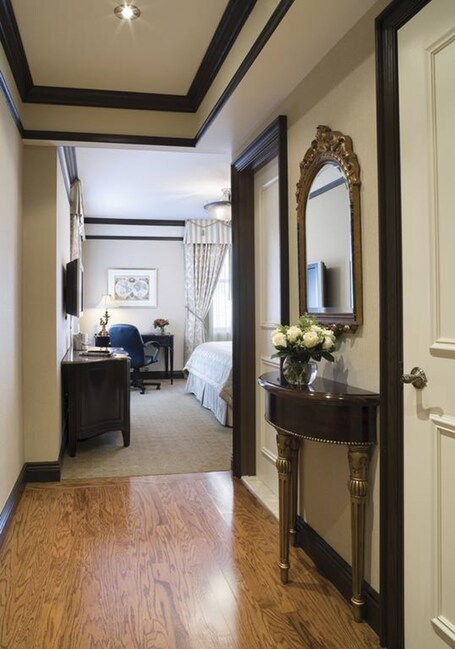 The Lucerne Hotel - Image 3