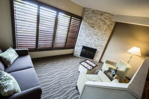 办公桌、熨斗/熨衣板、免费 WiFi、床单