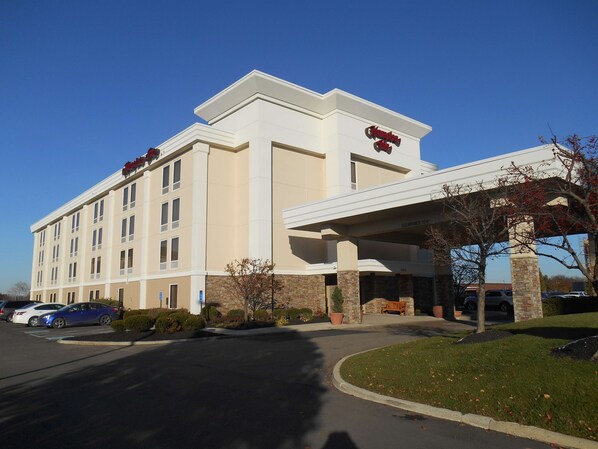 Exterior - Hampton Inn Columbus - Airport (Columbus)