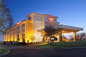Exterior - Hampton Inn Columbus - Airport (Columbus)