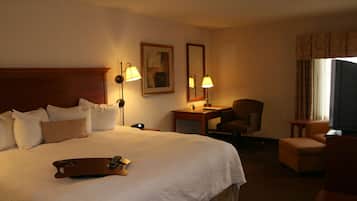 Premium bedding, in-room safe, blackout drapes, free cribs/infant beds