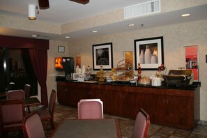 Restaurant - Hampton Inn Columbus - Airport (Columbus)
