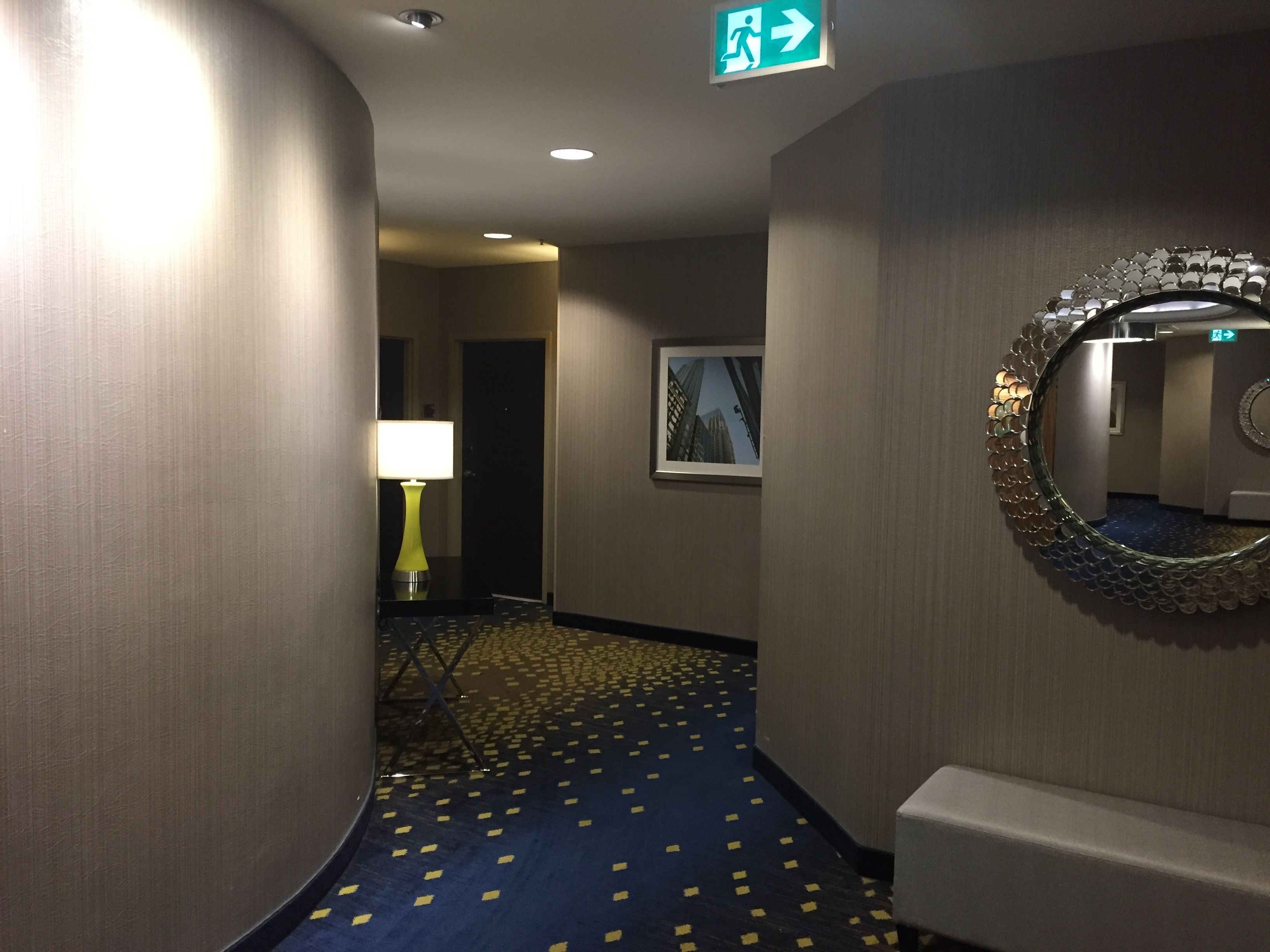 Foto - The Hollis Halifax - a DoubleTree Suites by Hilton