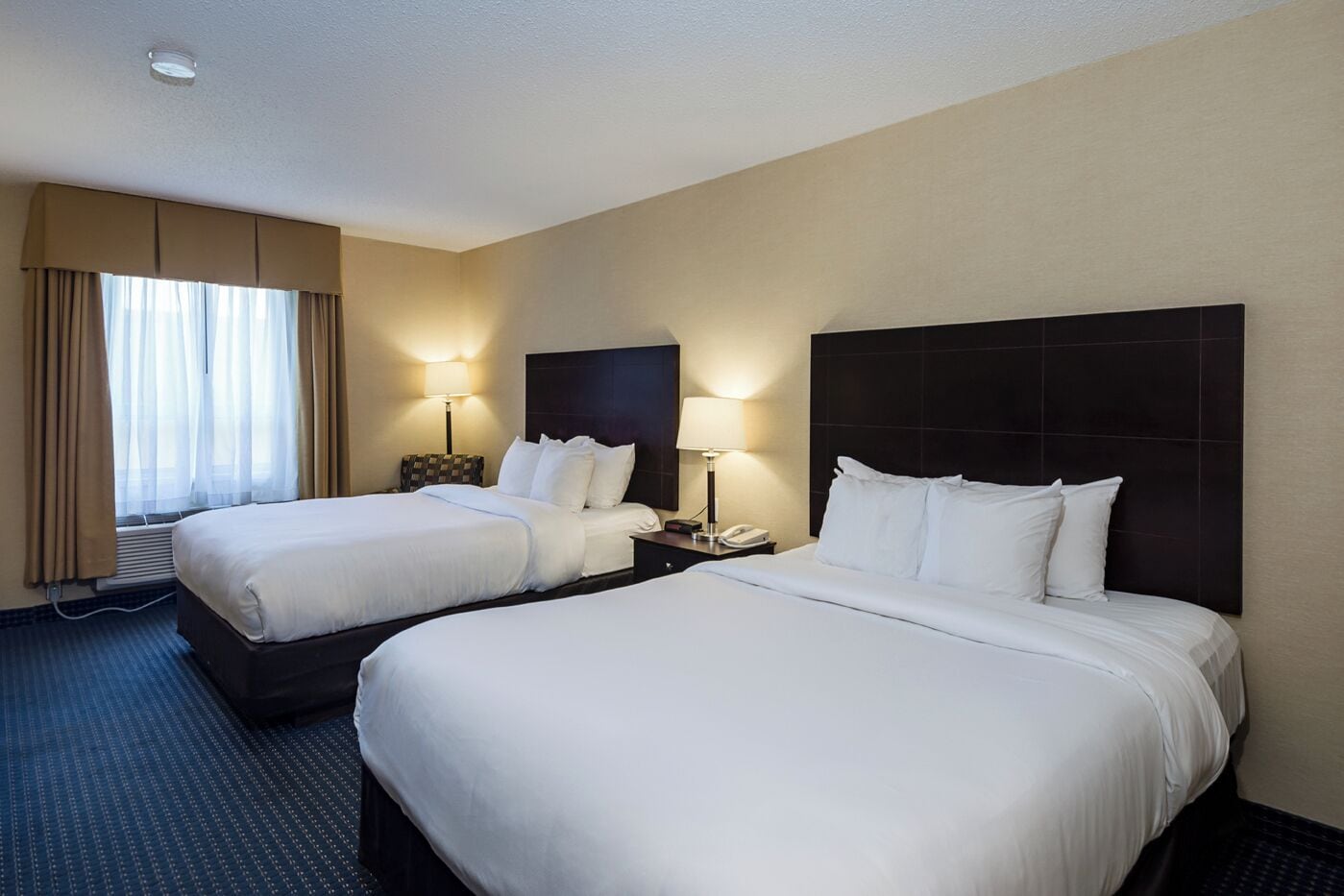 standard 2 queens non smoking | premium bedding, iron/ironing board, free wifi, bed sheets